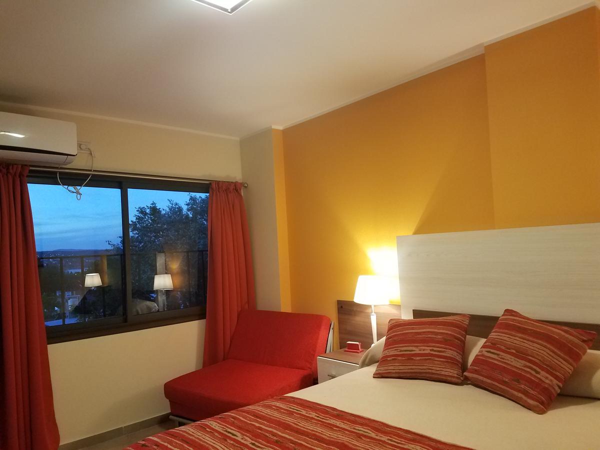 Apartmán Edificio Niza I Villa Carlos Paz Exteriér fotografie